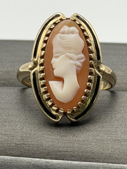 10k Cameo Victorian Style Ring Vintage Carved Shell Cocktail Oval Portrait Ring