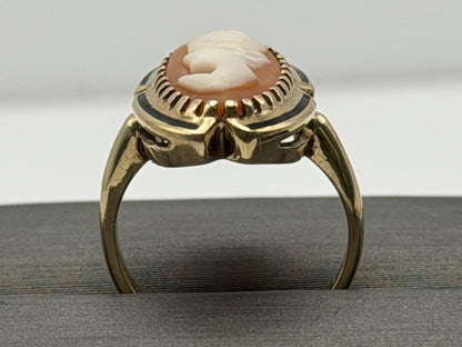 10k Cameo Victorian Style Ring Vintage Carved Shell Cocktail Oval Portrait Ring