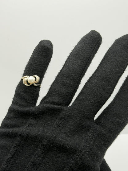 10k White Gold Pearl Bow Ring Vintage Flower Pearl Ring Promise Pearl Ring.