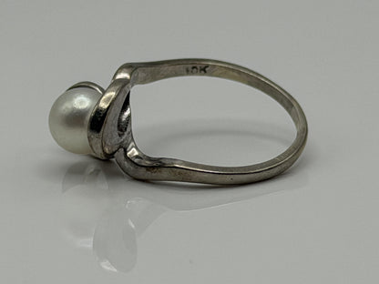 10k White Gold Pearl Bow Ring Vintage Flower Pearl Ring Promise Pearl Ring.