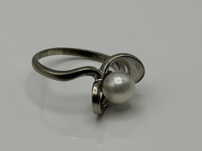 10k White Gold Pearl Bow Ring Vintage Flower Pearl Ring Promise Pearl Ring.