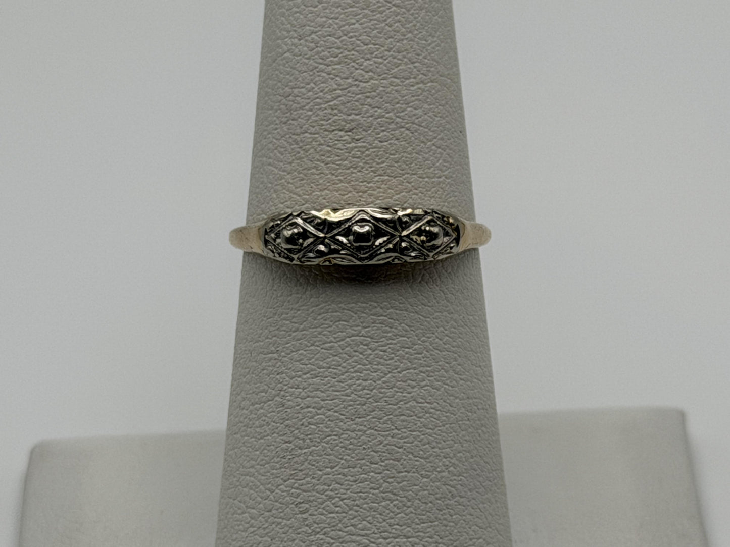 14k Two-Tone Vintage Wedding Ring. Art Deco Ring.