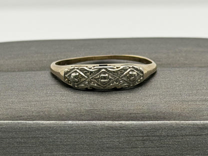 14k Two-Tone Vintage Wedding Ring. Art Deco Ring.