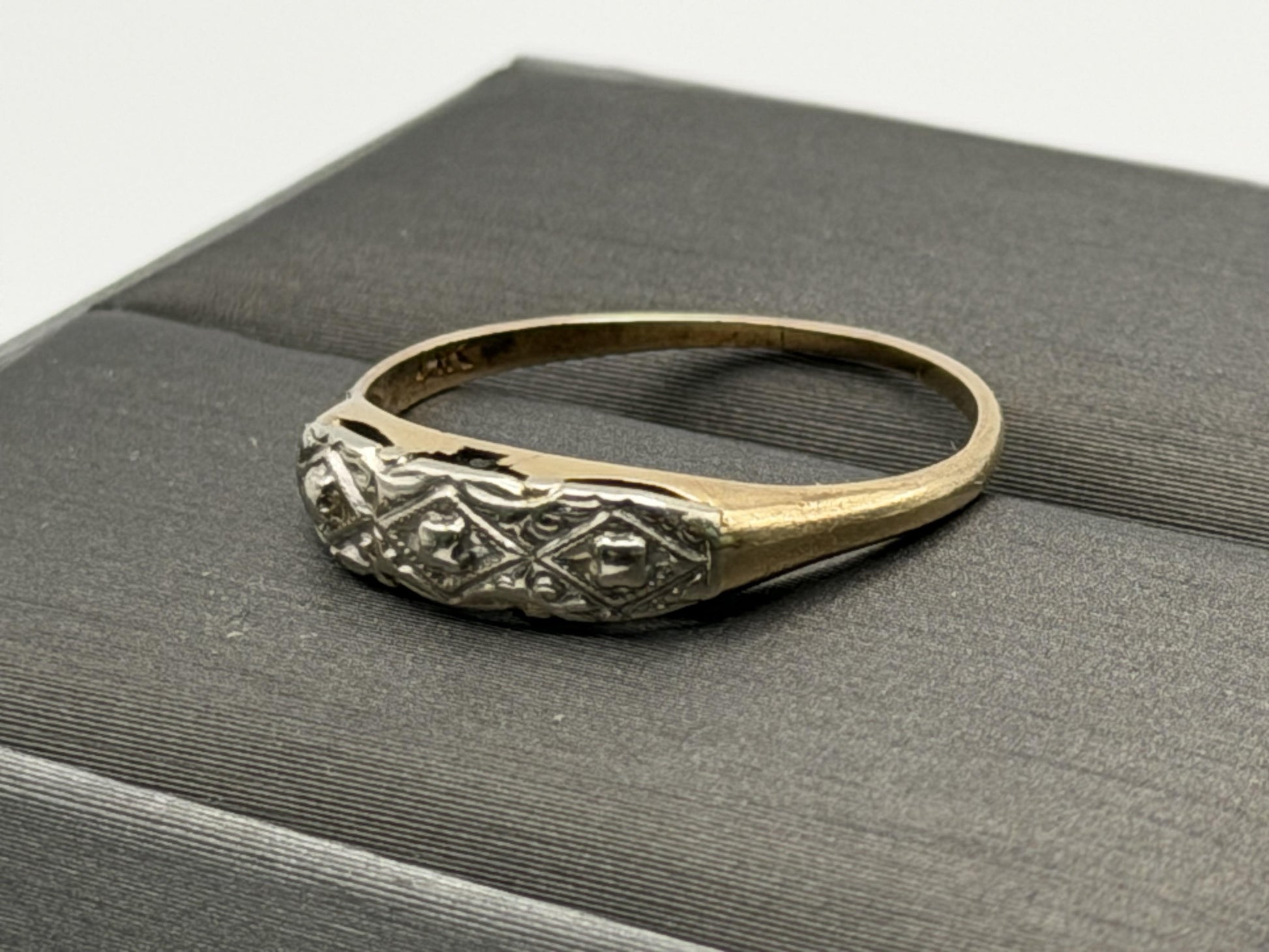 14k Two-Tone Vintage Wedding Ring. Art Deco Ring.