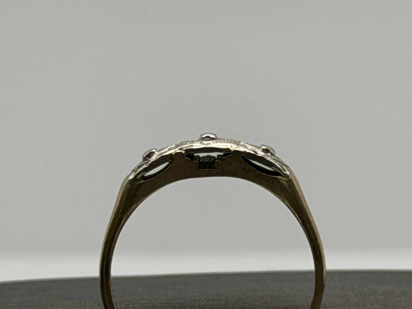 14k Two-Tone Vintage Wedding Ring. Art Deco Ring.
