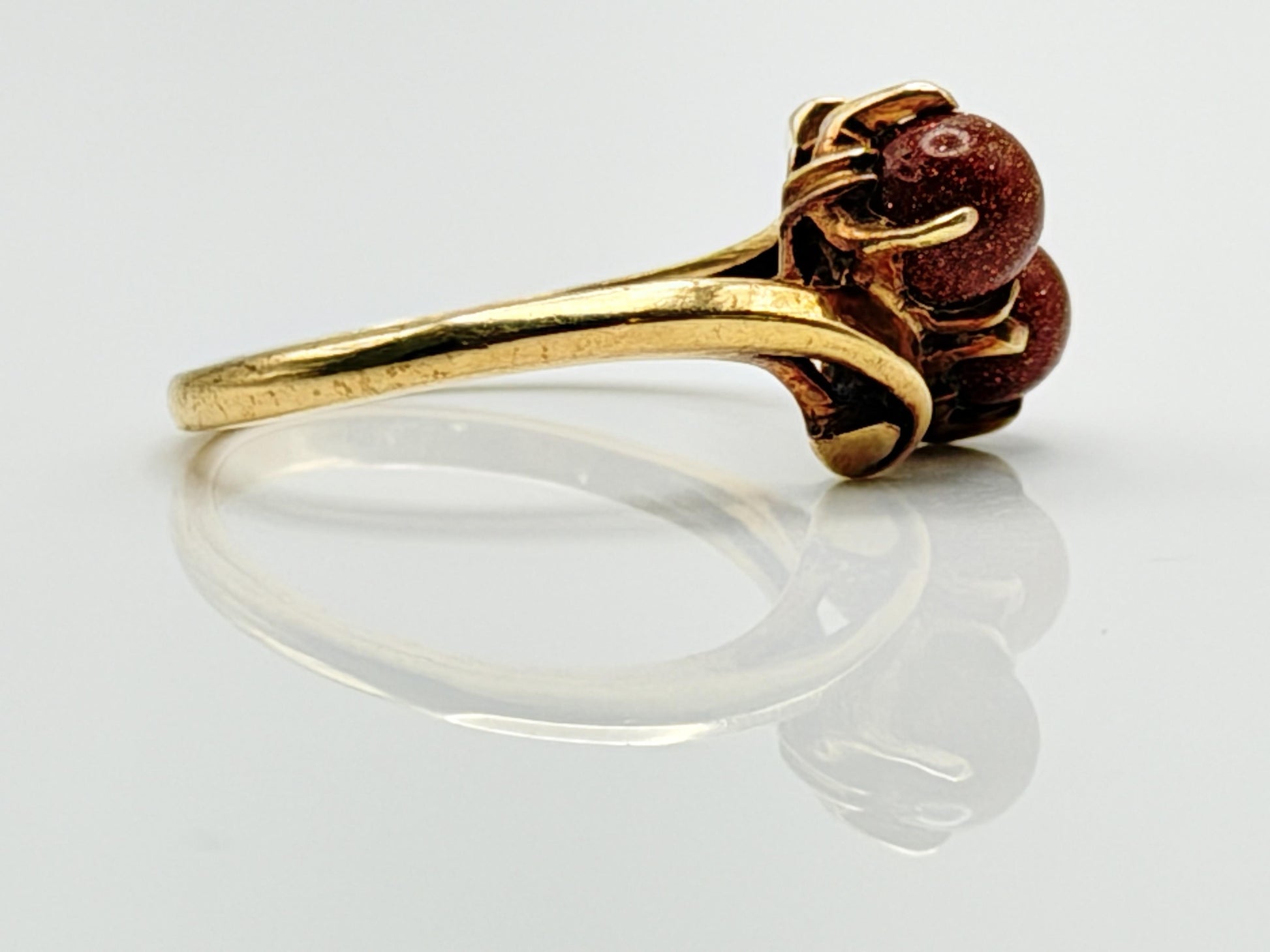 10k Yellow Gold Vintage Goldstone Ring Sparkling Brown Gemstone Cockail Ring.