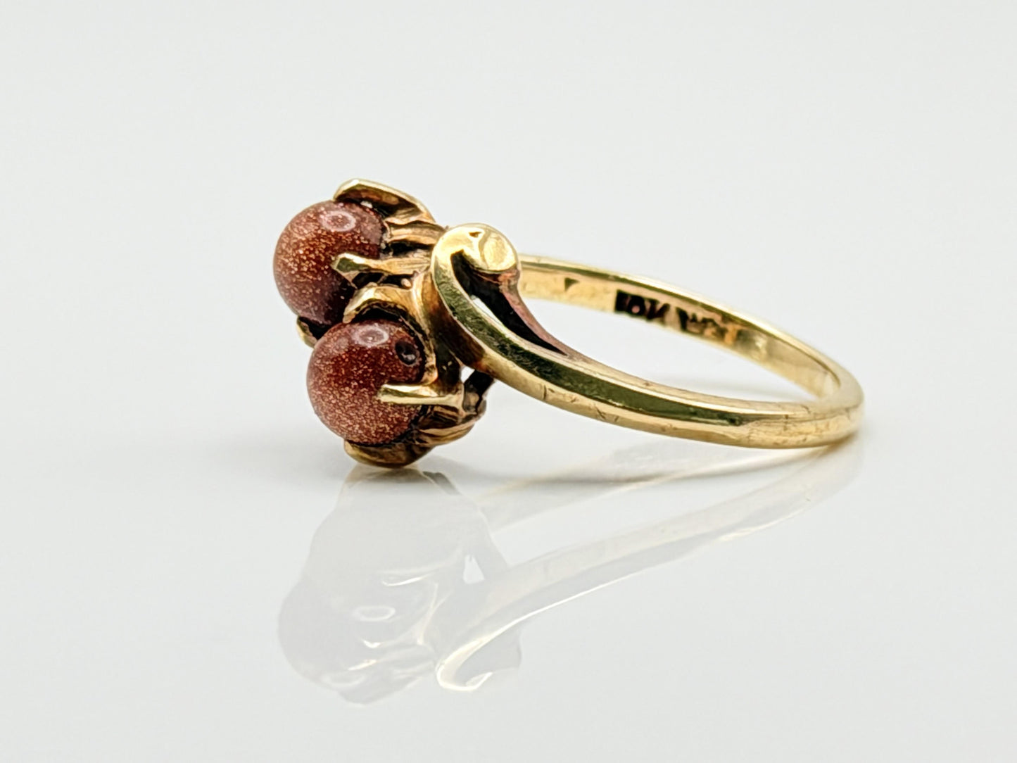 10k Yellow Gold Vintage Goldstone Ring Sparkling Brown Gemstone Cockail Ring.