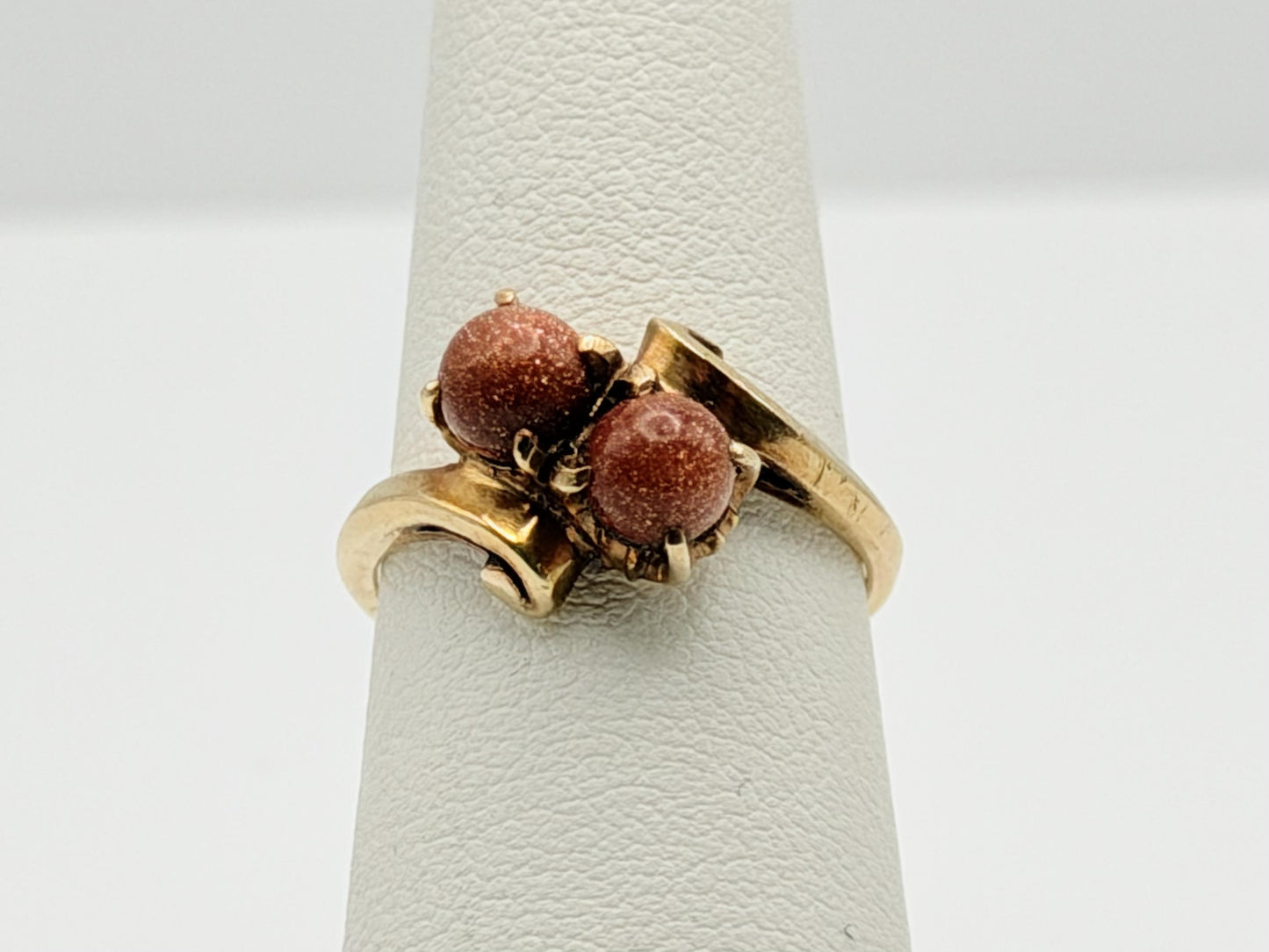 10k Yellow Gold Vintage Goldstone Ring Sparkling Brown Gemstone Cockail Ring.
