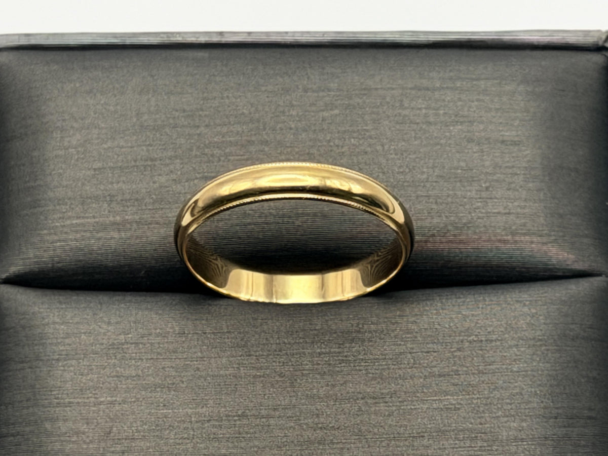 14k Yellow Gold Miligrain Comfort Fit Wedding Ring.