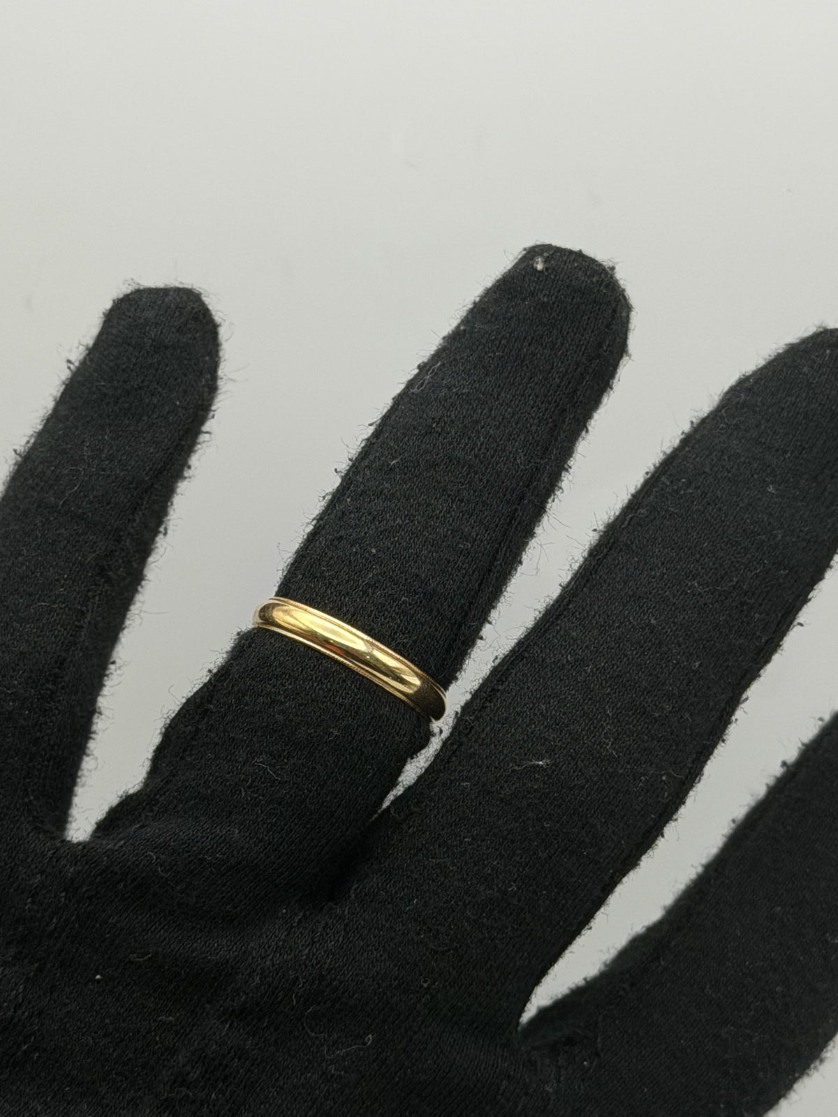 14k Yellow Gold Miligrain Comfort Fit Wedding Ring.