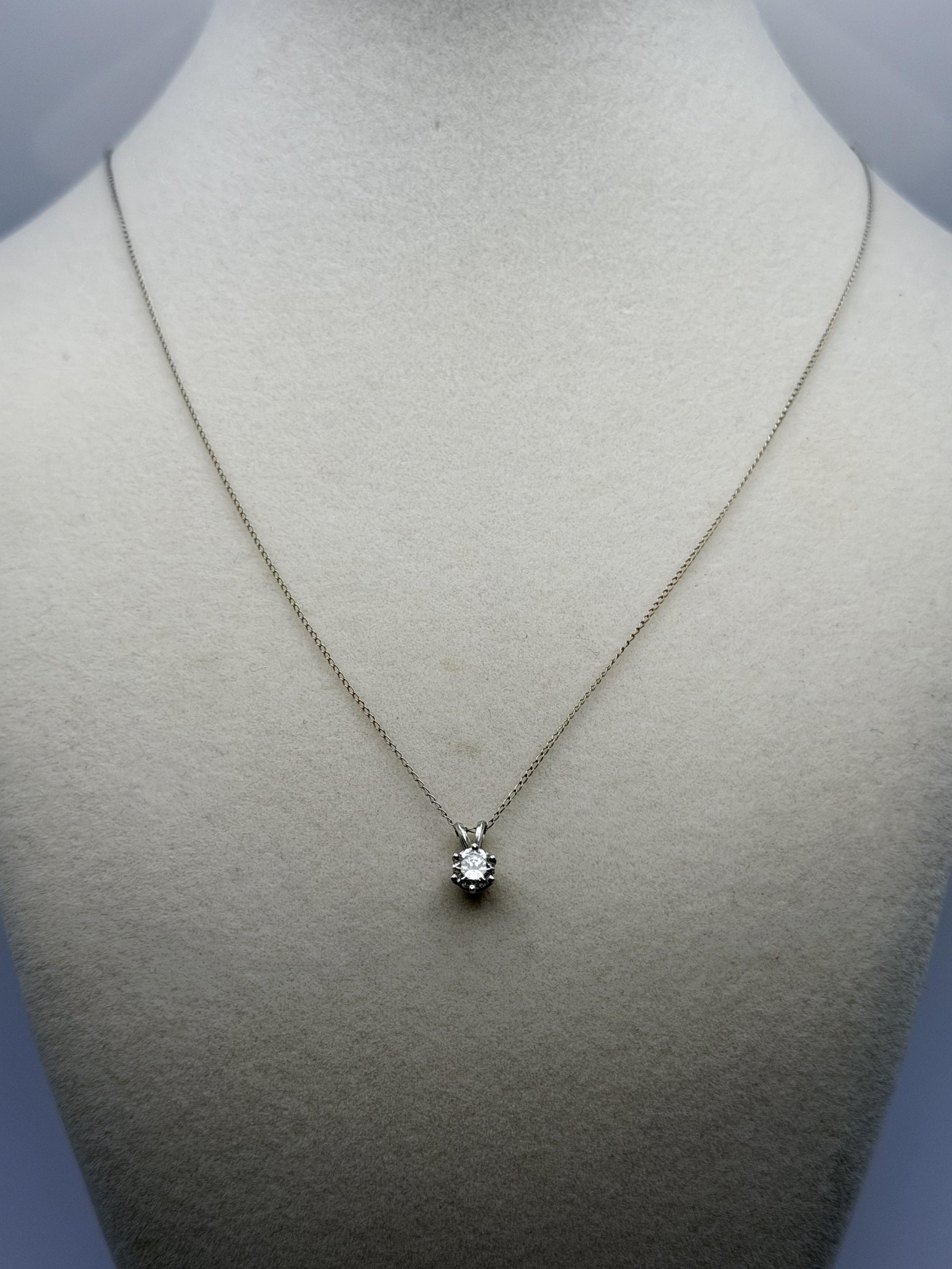 14k White Gold Solitaire 0.40ct  Diamond Necklace 20" Chain