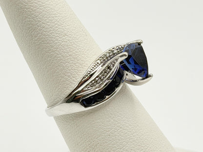 10k White Gold Vintage Diamond & Blue Sapphire Cocktail Ring
