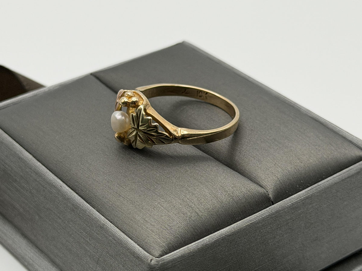 10k Black Hills Gold Tri-Colored Leaf Pearl Vine Ring Blacks Hills Trio BHG Band