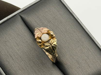 10k Black Hills Gold Tri-Colored Leaf Pearl Vine Ring Blacks Hills Trio BHG Band