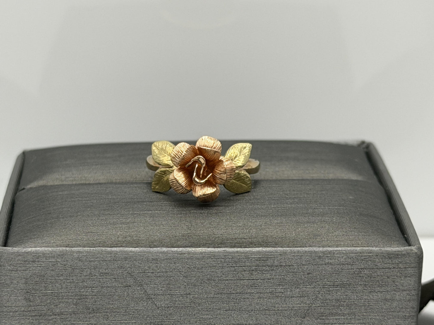 14k Two-Tone Gold Rose Ring Floral Flower Love Ring.