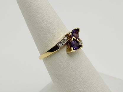 10k Yellow Gold Vintage Amethyst Diamond Cocktail Ring.