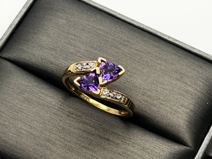 10k Yellow Gold Vintage Amethyst Diamond Cocktail Ring.
