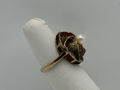 10k Gold Heavy Pearl Floral Ring Vintage Leaf Design Statement Ring