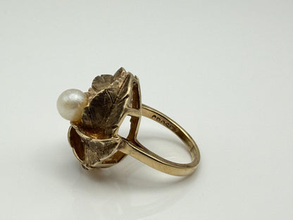 10k Gold Heavy Pearl Floral Ring Vintage Leaf Design Statement Ring