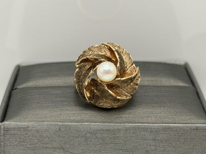 10k Gold Heavy Pearl Floral Ring Vintage Leaf Design Statement Ring