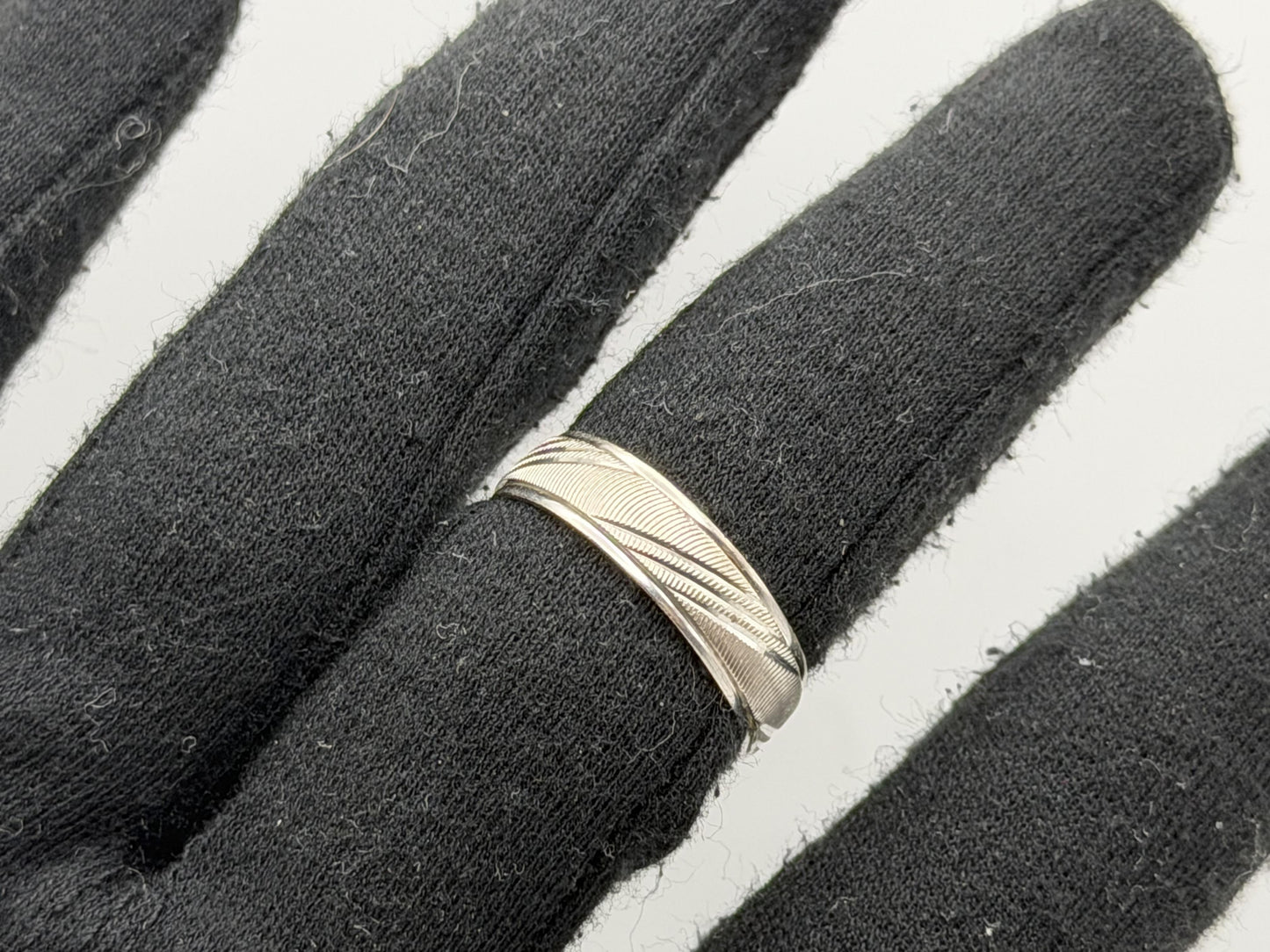 10K White Gold Men’s Wide 6mm Heavy Wedding Textured Band Ring Vintage