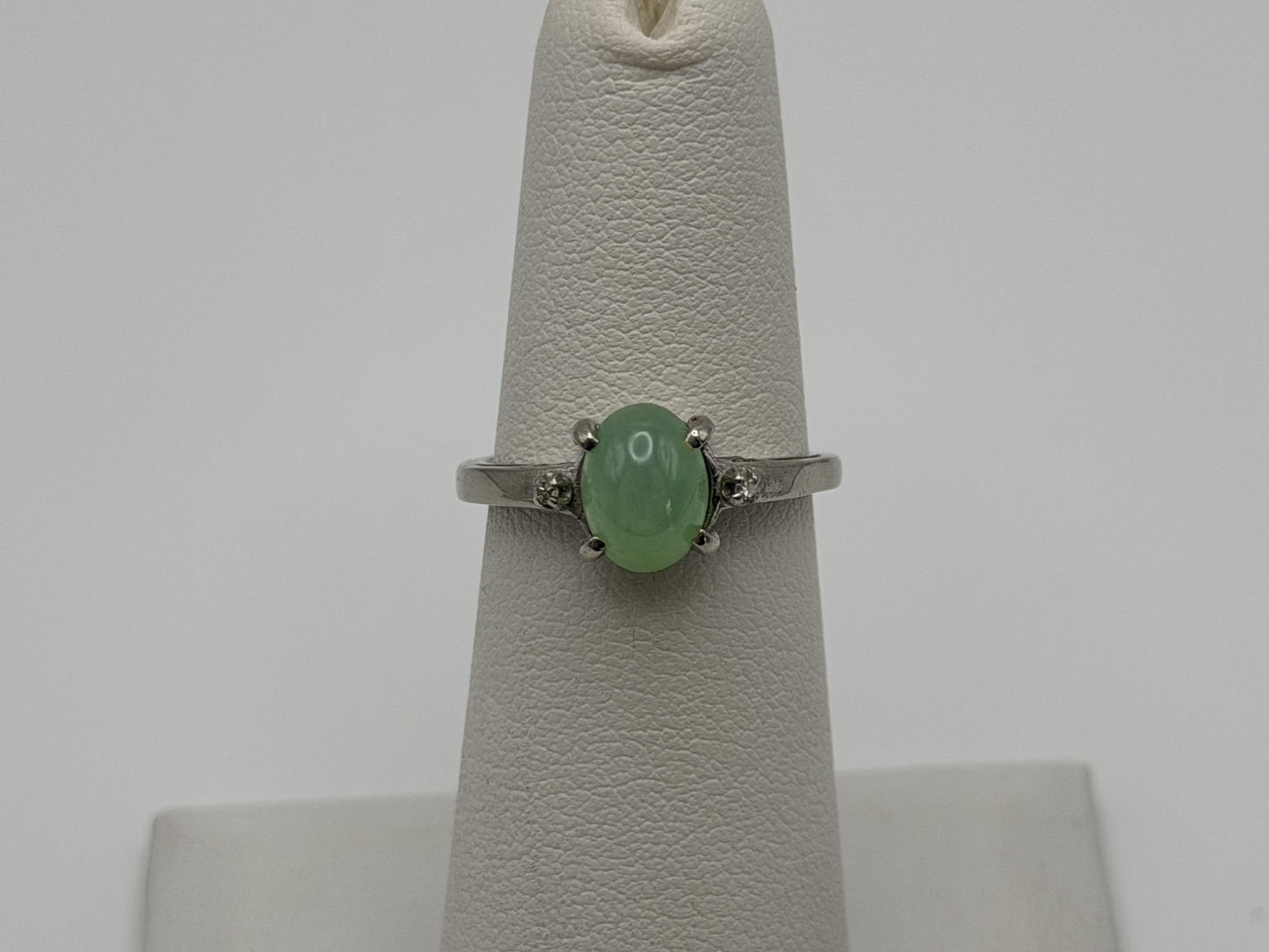 10K White Gold Green Sapphire Cabochon Ring Oval Ring Diamond Accents