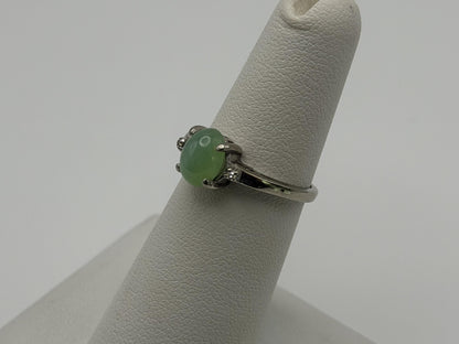 10K White Gold Green Sapphire Cabochon Ring Oval Ring Diamond Accents