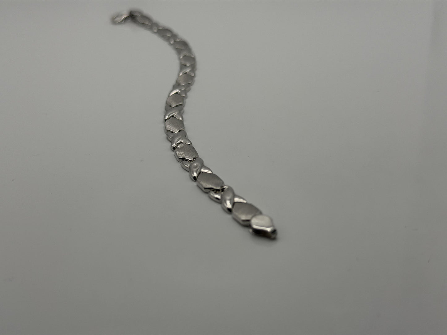 14K White Gold Bracelet | 7” Designer Link Bracelet XOXO Bracelet