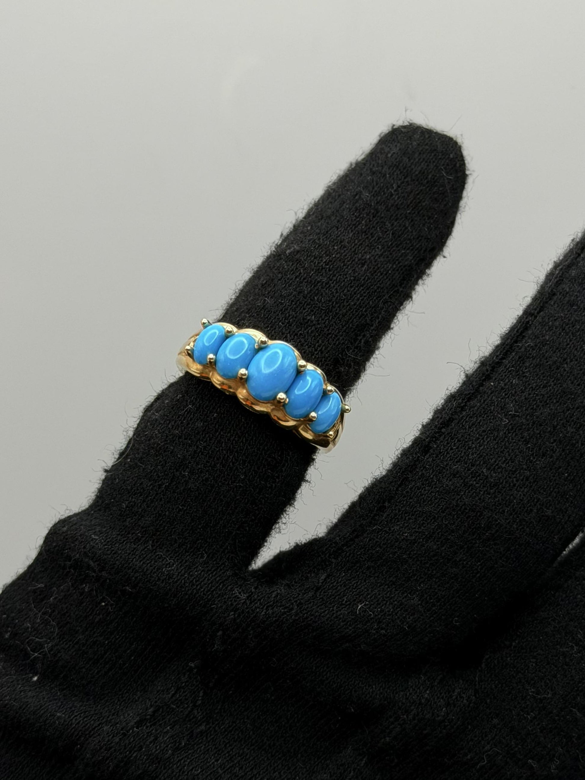10k Yellow Gold Vintage Turquoise Cluster Ring