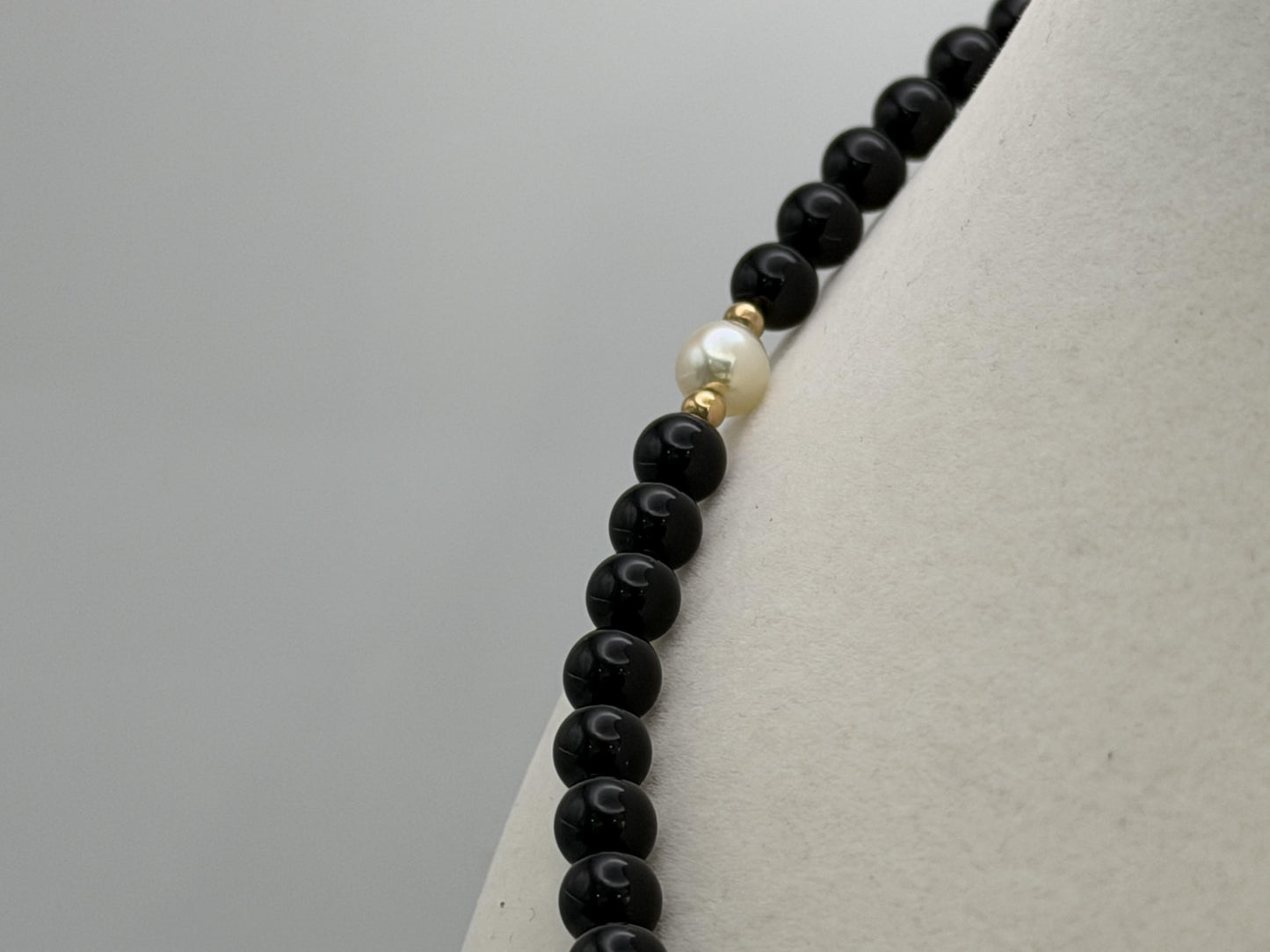 14K Gold Black Bead & Pearl Necklace 20” | Elegant Onyx Style Beaded Necklace