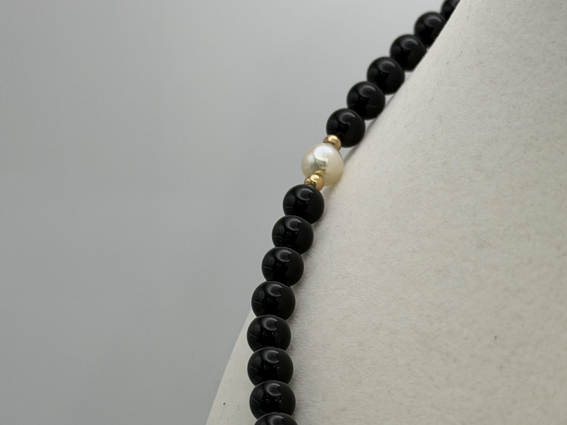 14K Gold Black Bead & Pearl Necklace 20” | Elegant Onyx Style Beaded Necklace