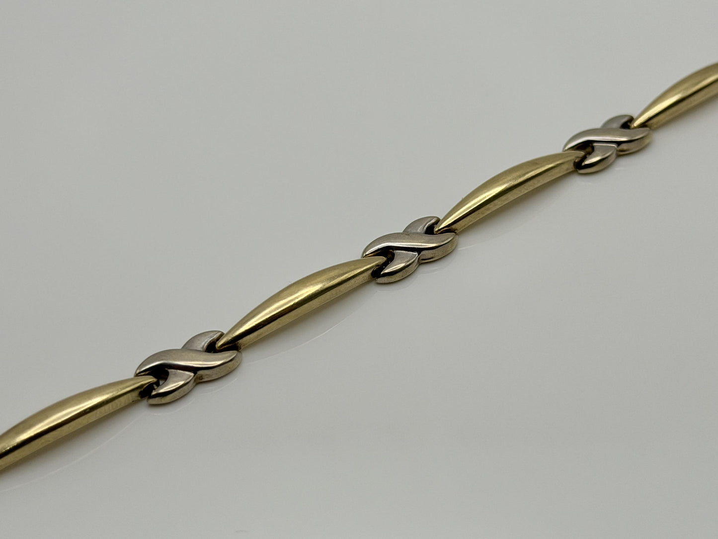 14k Aurafin Yellow Gold X-Link Design Bracelet 7"