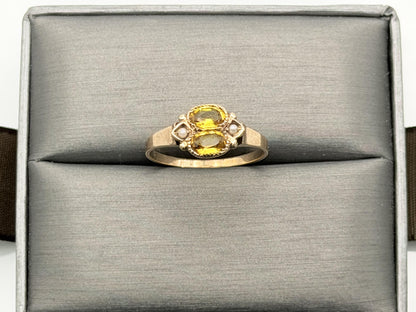 10k Yellow Gold Vintage Yellow Gemstone Pearl Seed Ring.