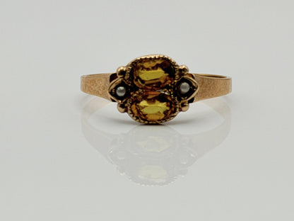 10k Yellow Gold Vintage Yellow Gemstone Pearl Seed Ring.
