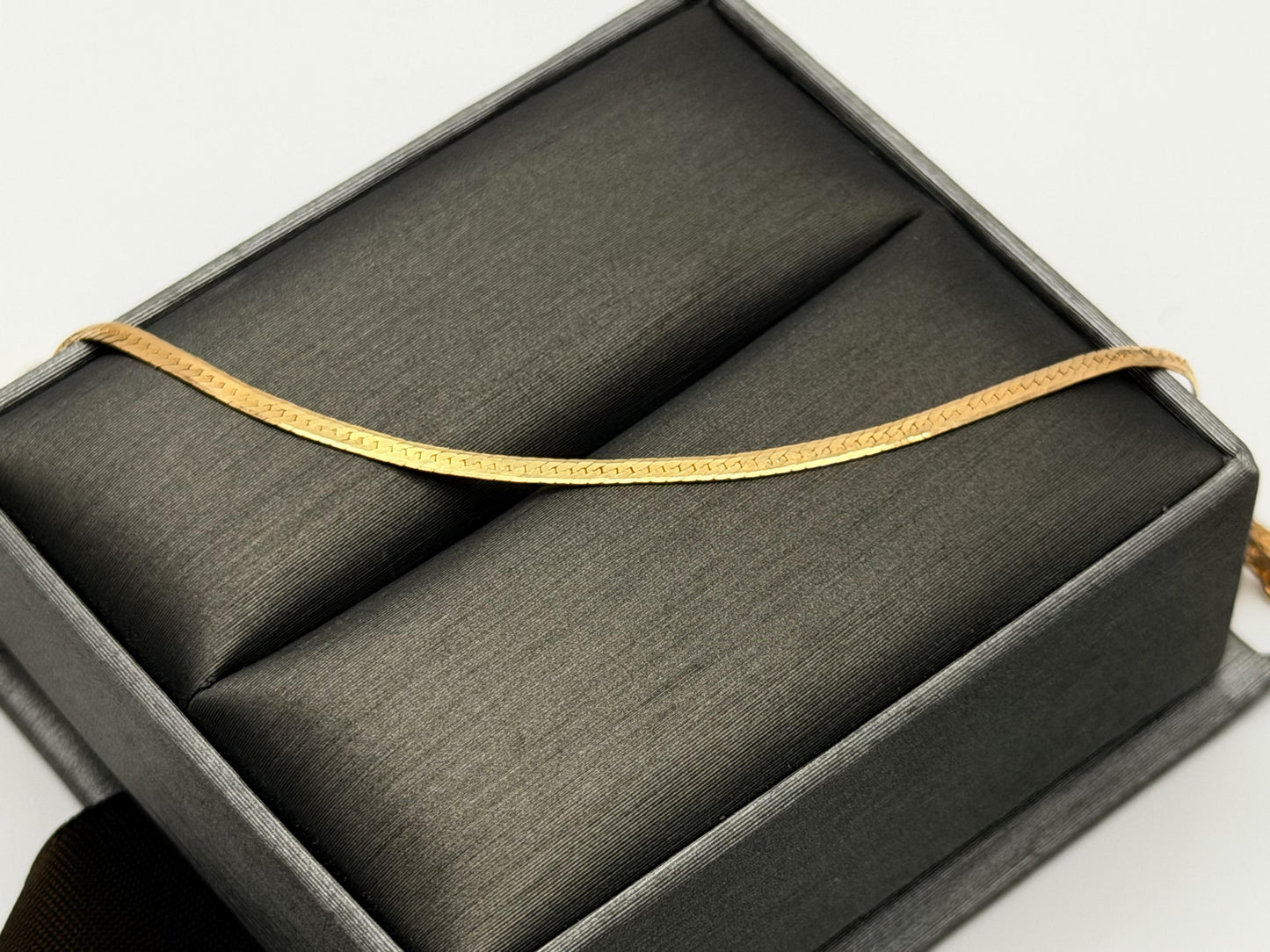 14k Yellow Gold Vintage italian Gold Snake Chain Necklace 30"