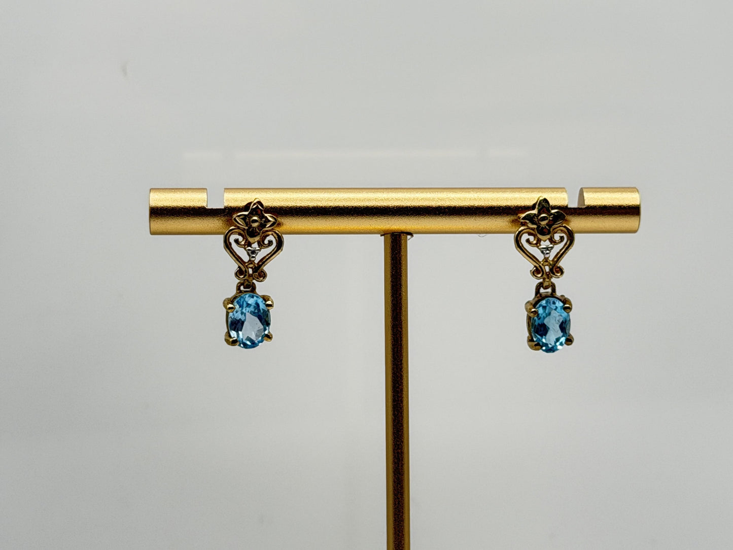 Vintage 10K Yellow Gold Blue Topaz & Diamond Dangle Earrings Oval Stone Earrings