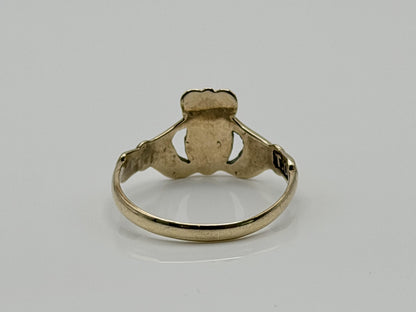 Vintage 9k Gold Claddagh Ring Traditional Irish Friendship Love Loyalty Ring.