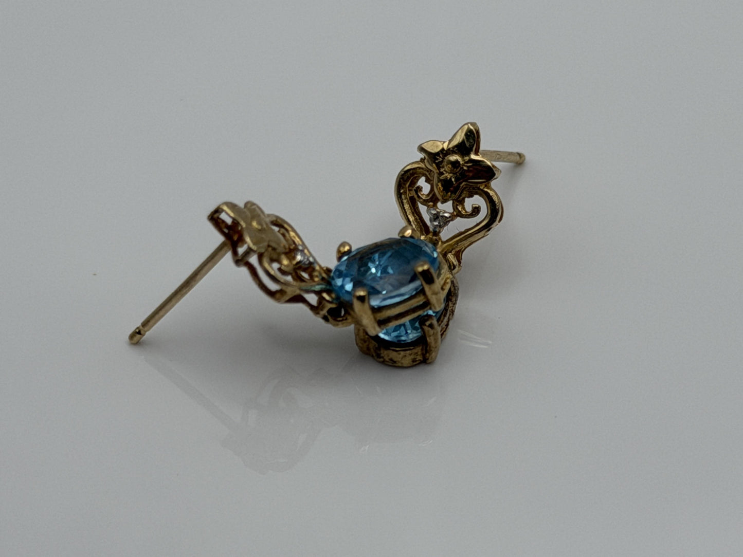 Vintage 10K Yellow Gold Blue Topaz & Diamond Dangle Earrings Oval Stone Earrings