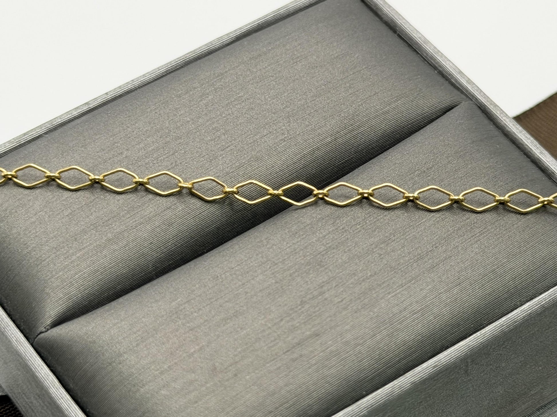14k Yellow Gold Italy Chain Link Bracelet 7" Solid Gold Dainty Bracelet