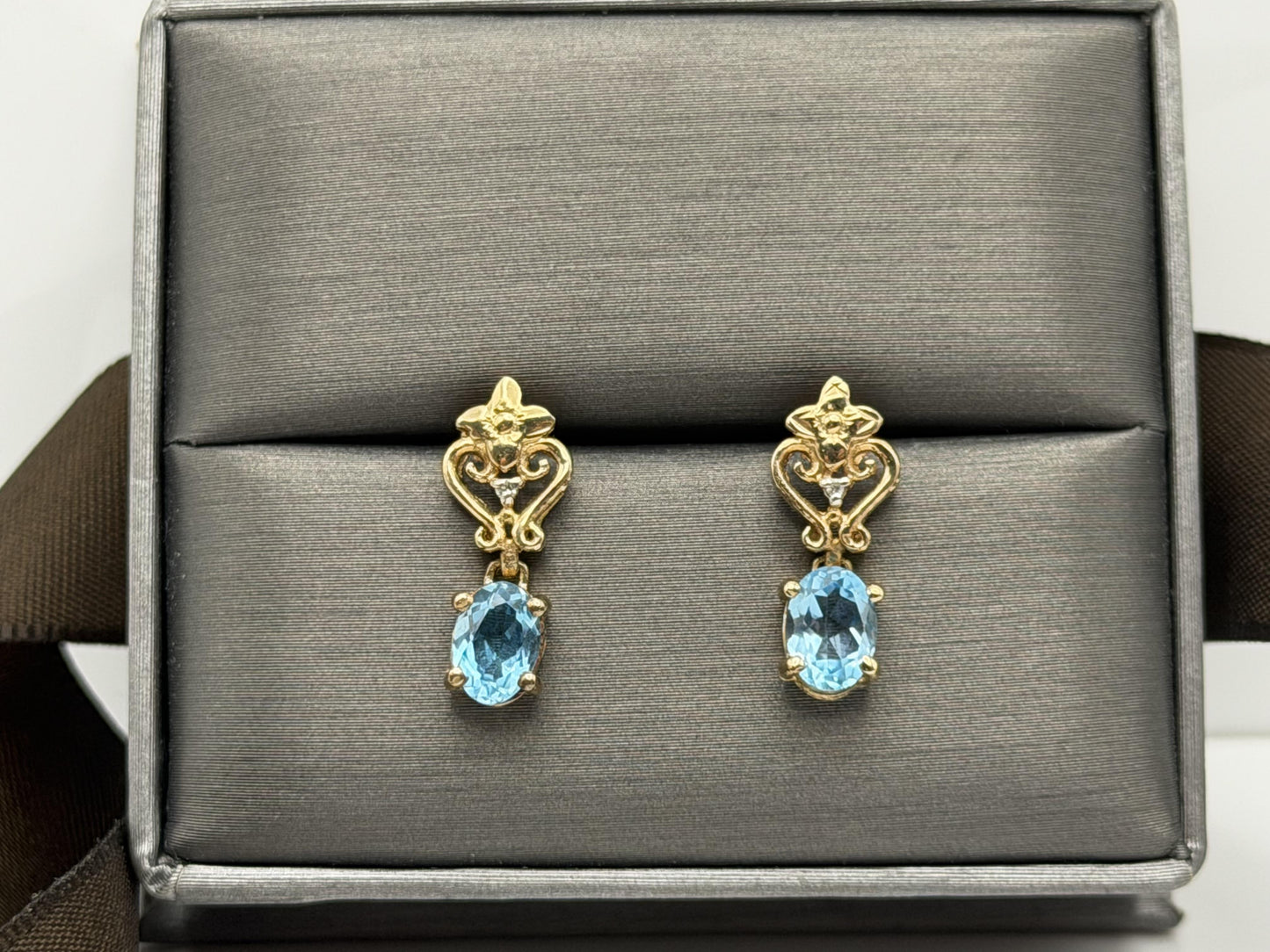 Vintage 10K Yellow Gold Blue Topaz & Diamond Dangle Earrings Oval Stone Earrings