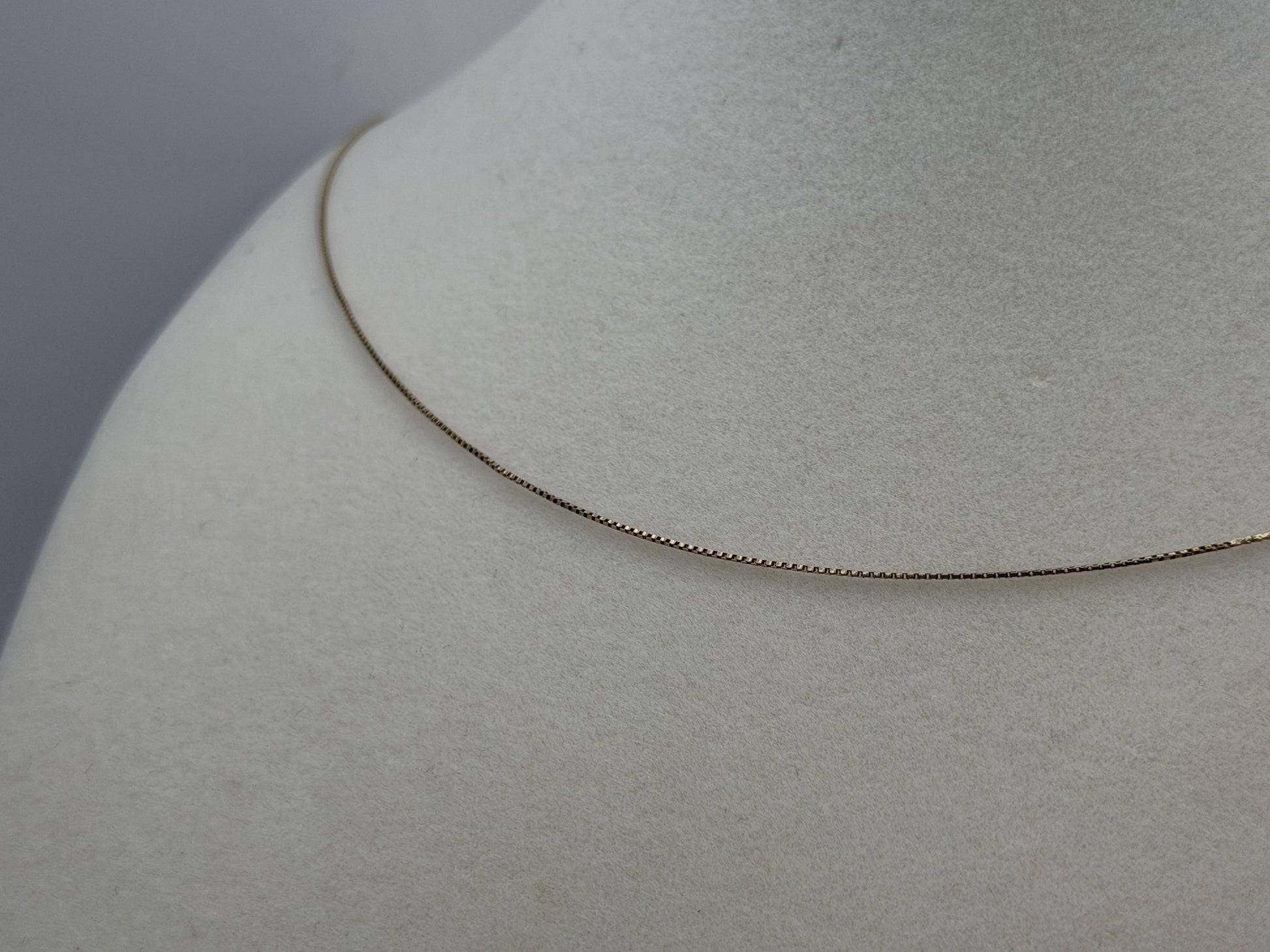 10k Yellow Gold Box Chain. Layering Dainty Chain 22"