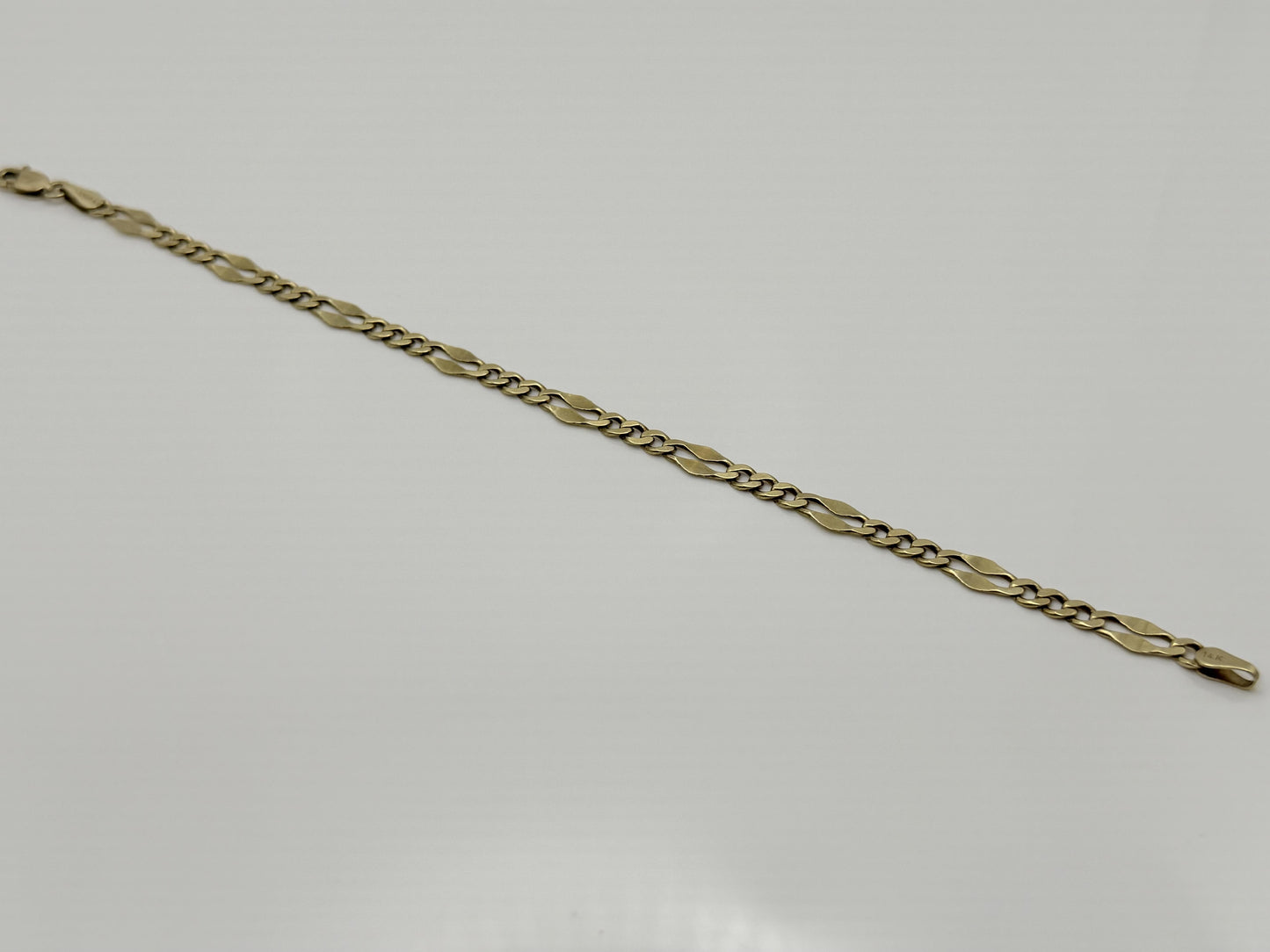 Vintage 10k Yellow Gold figaro Link Bracelet 7"