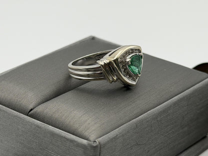Heavy 14K White Gold Green Emerald & .25ctw Diamond Ring Trillion Cluster Ring