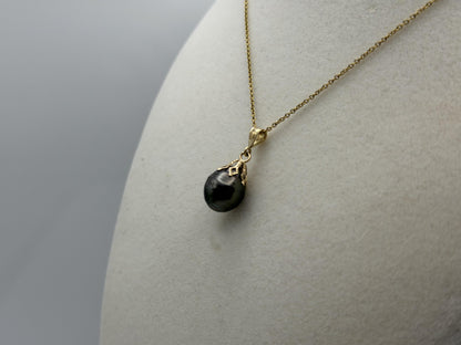 14K Gold Black Tahitian Pearl Necklace 9.8 mm Black Pearl Necklace Gold Chain