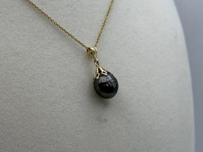 14K Gold Black Tahitian Pearl Necklace 9.8 mm Black Pearl Necklace Gold Chain