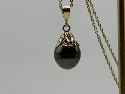 14K Gold Black Tahitian Pearl Necklace 9.8 mm Black Pearl Necklace Gold Chain