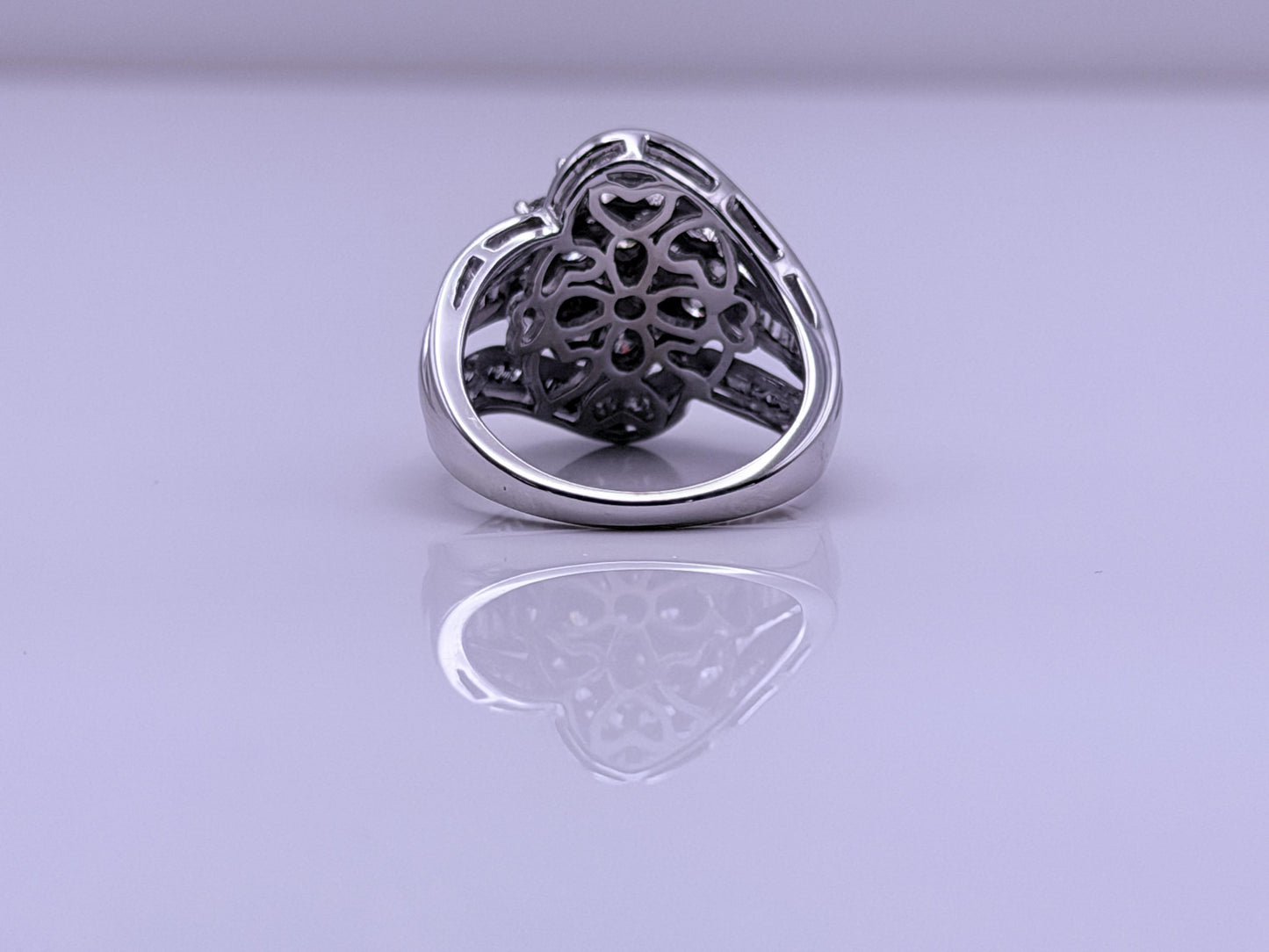 Vintage 10K White Gold Natural Diamond Cluster Ring. Engagement Ring.