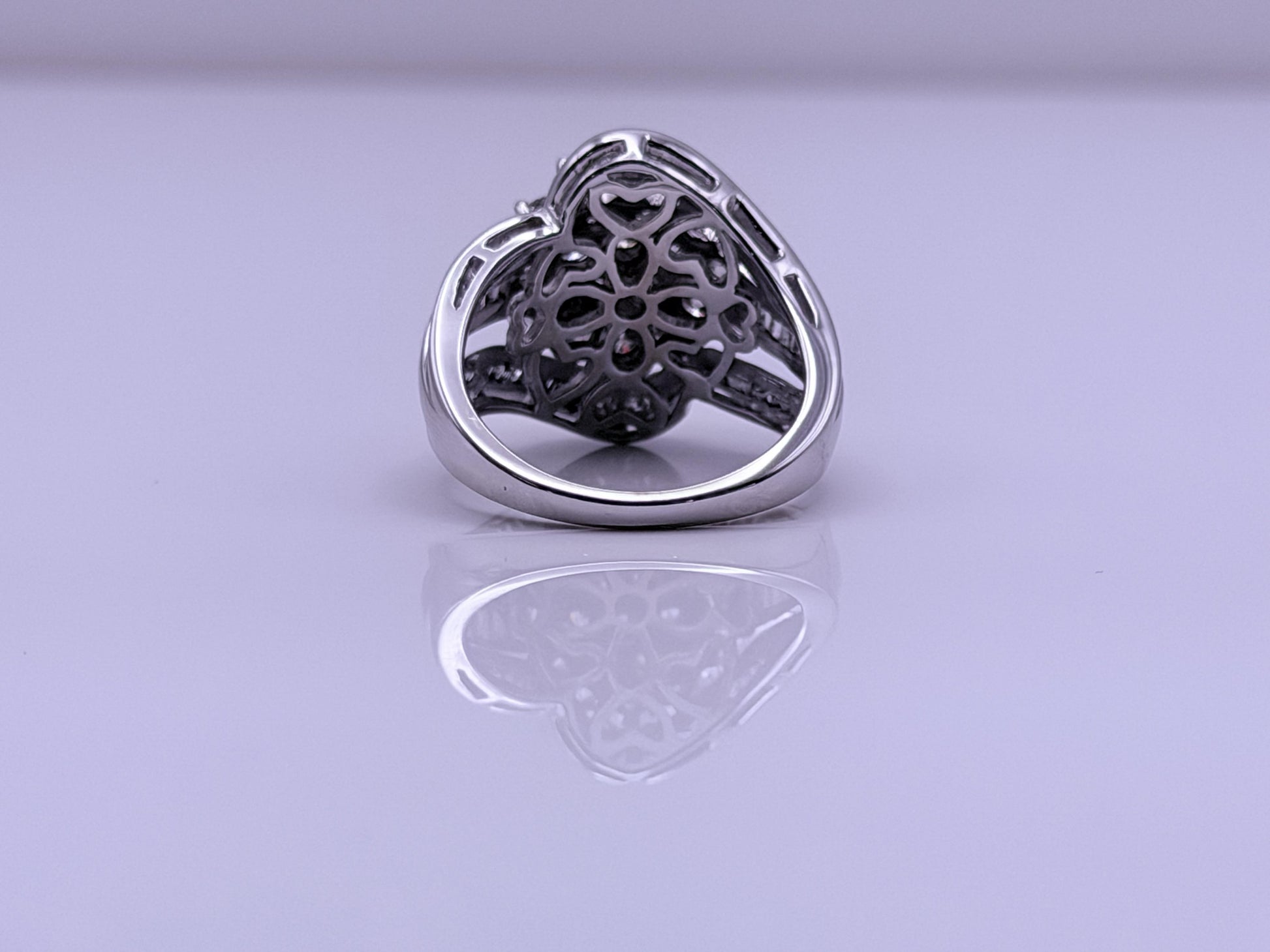 Vintage 10K White Gold Natural Diamond Cluster Ring. Engagement Ring.
