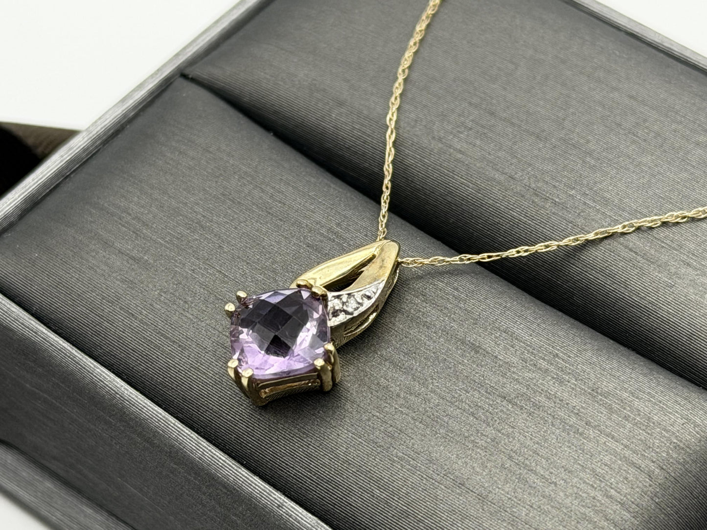 10k Yellow Gold Amethyst Diamond Pendant Necklace 18" Chain