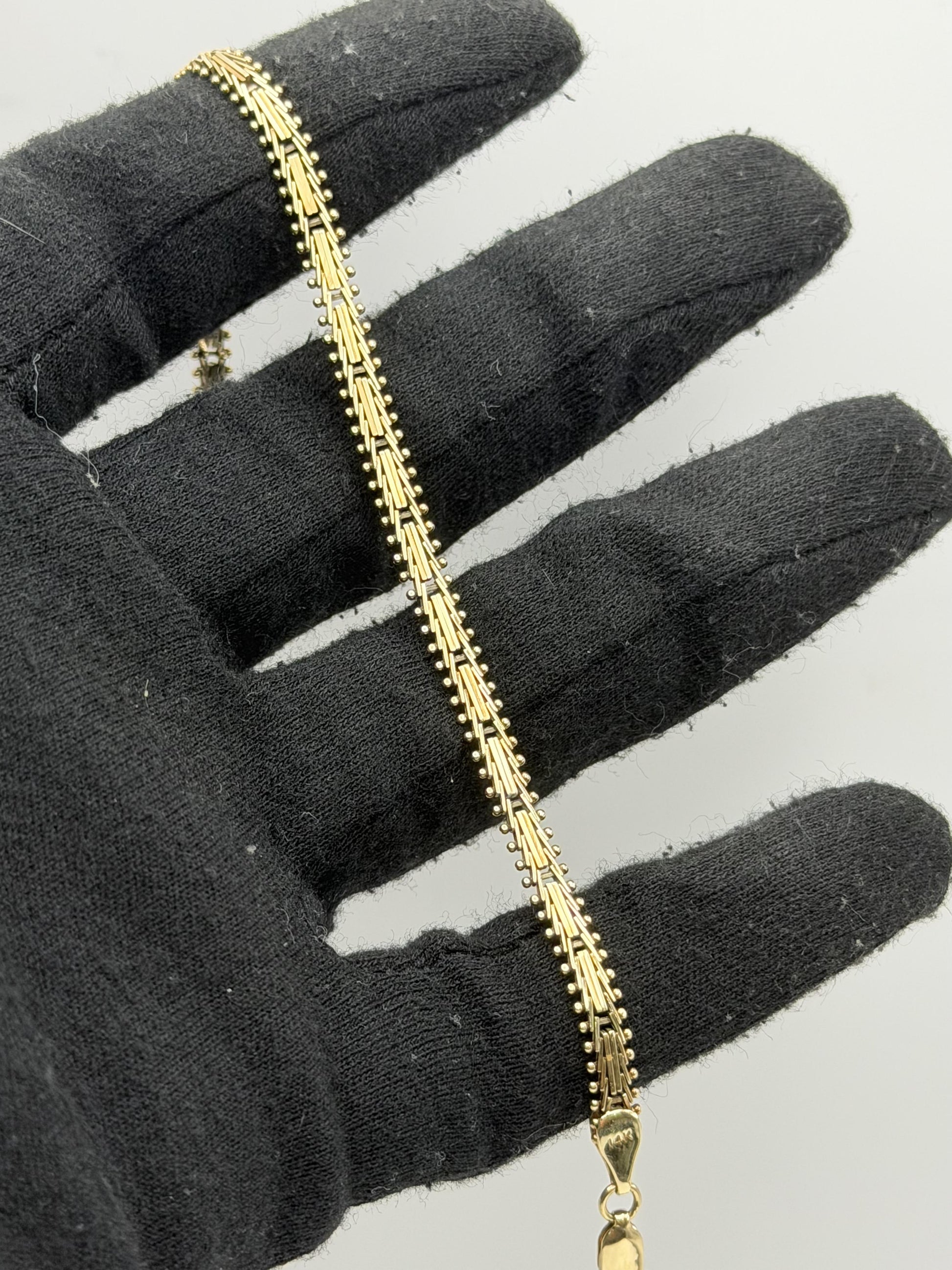 14k Vintage Gold 8.4 grams Multi-Row Bracelet 8.5 "